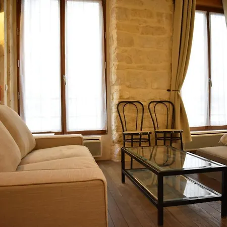 Apartment Charming Near Republique And Le Marais