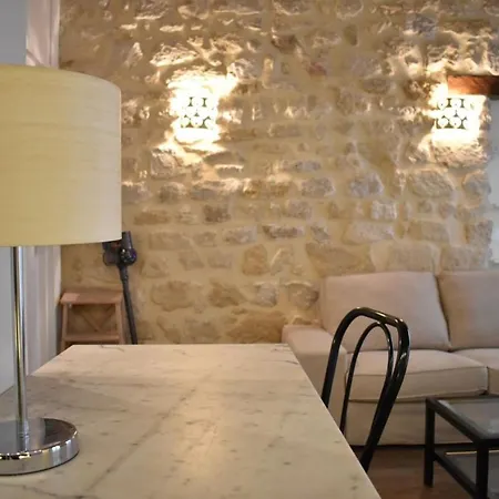 Apartment Charming Near Republique And Le Marais *